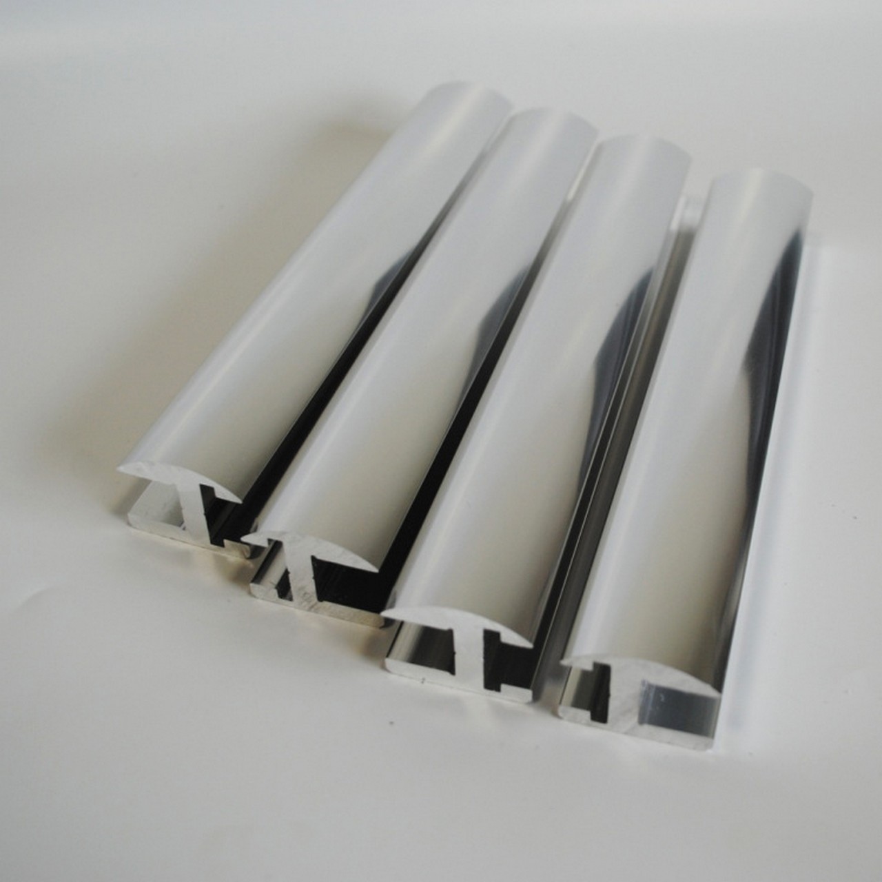 Aluminum Extrusion (4)